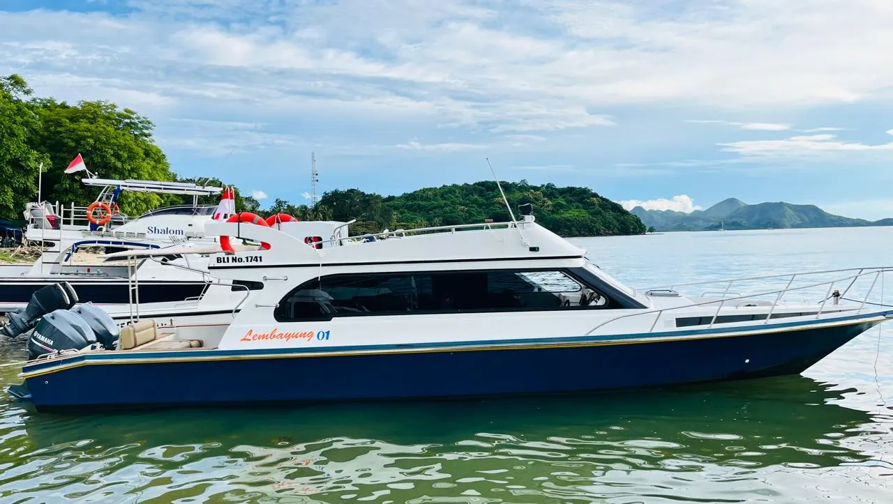 Shared Speedboat